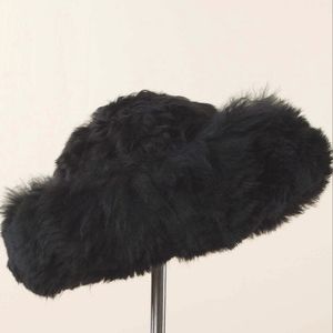 Simply Natural - Fur Hat - Black